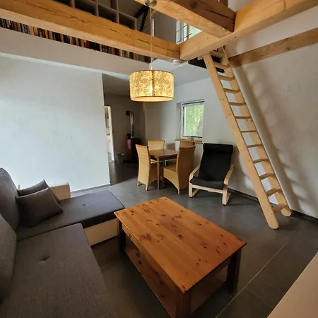 Haus Evelynchen 2 * Deutschhof